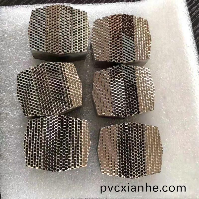 燈罩糢具10